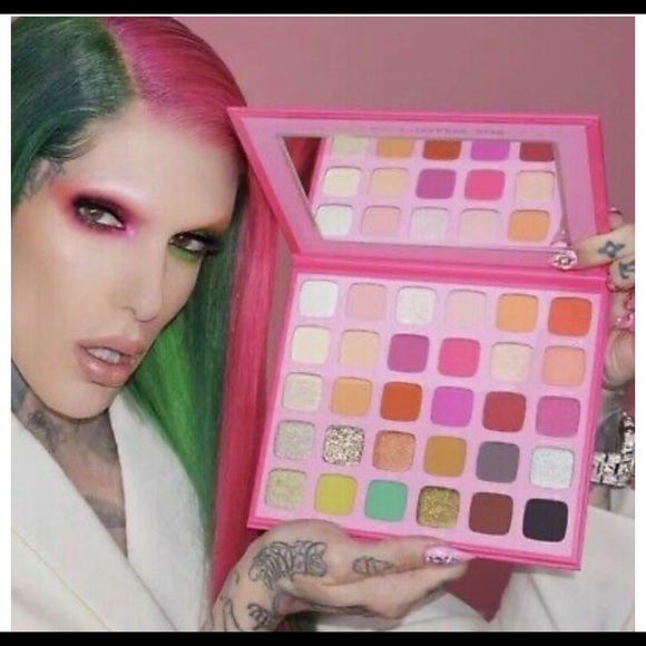 Jeffree Star Other - JEFFREE STAR  MORPHE X Artistry Palette NEW
